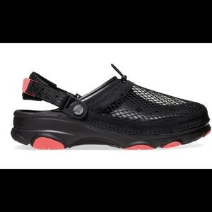 Staple x Crocs Homing Pigeon Classic Clog, mens size 9